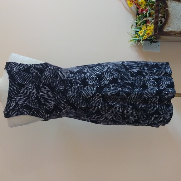 Athleta Size MP Sleeveless Dress - Picture 4 of 12